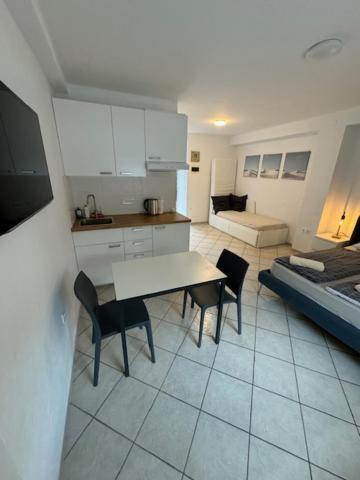 Cozy Flat Near Tivoli Park With Free Parking Apartment Ljubljana Ngoại thất bức ảnh